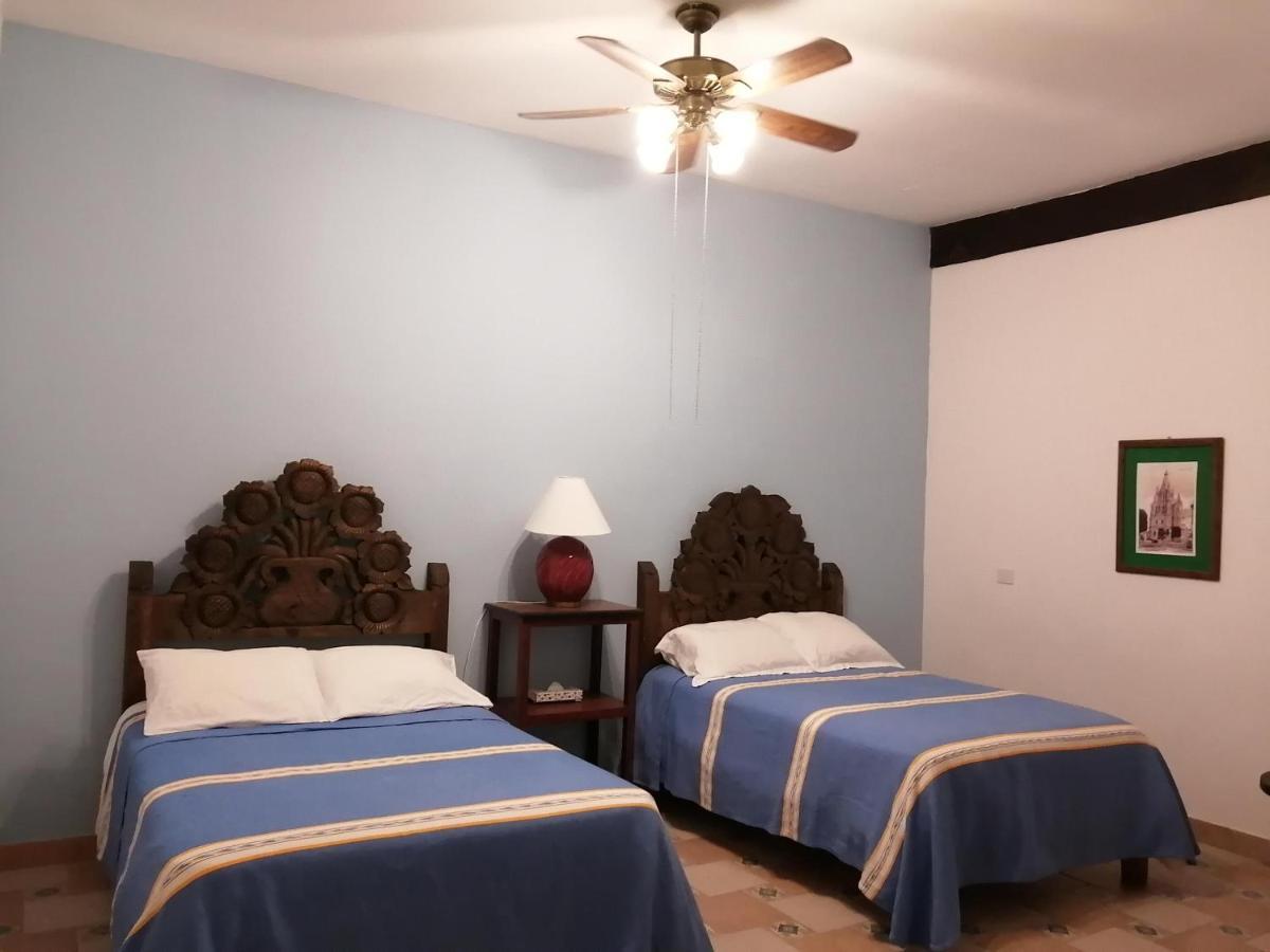 Hotel Alborada Allende Сан Мигел де Аленде Екстериор снимка